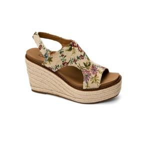 NEW CORKYS FOOTWEAR women's freddie sandal in sand floral